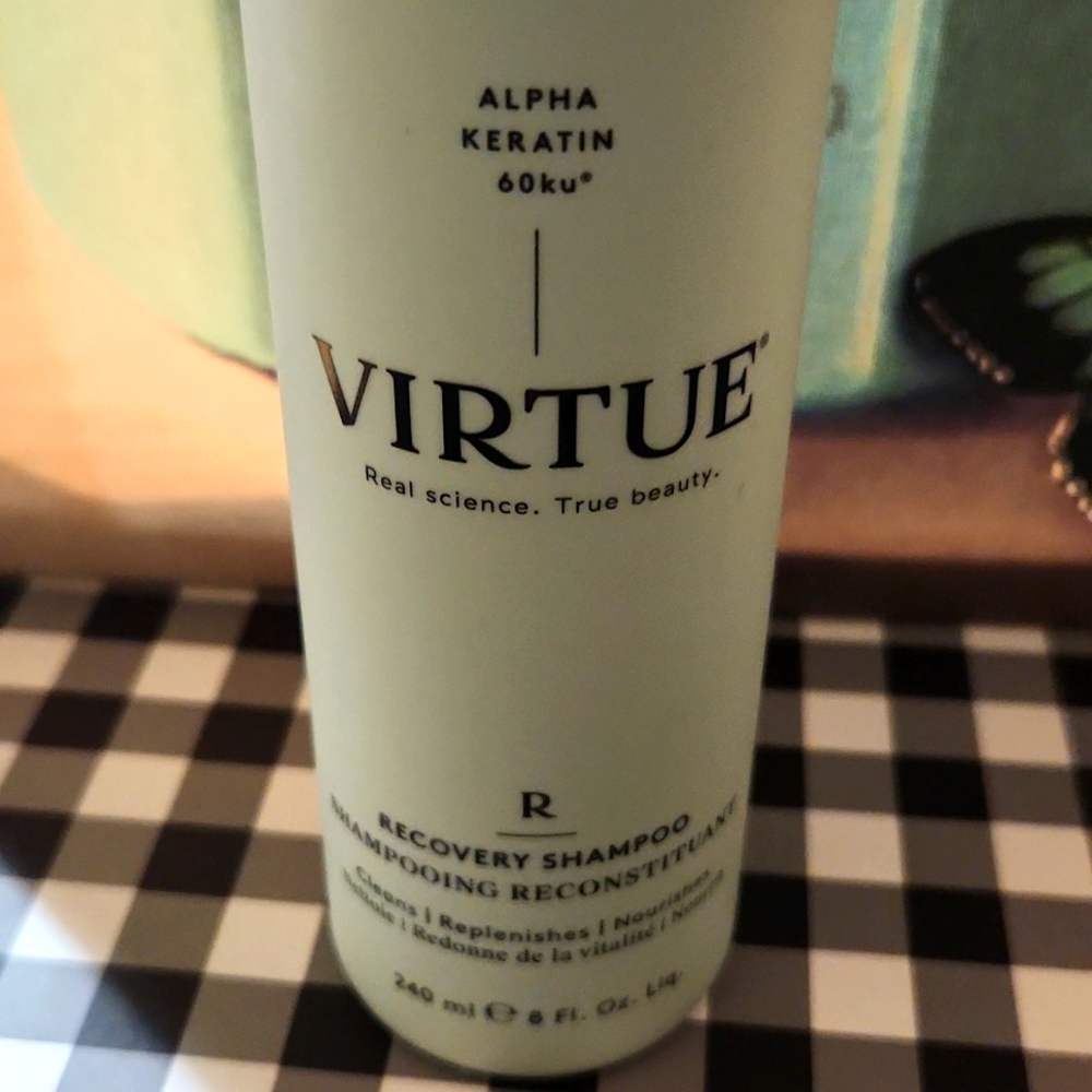 VIRTUE RECOVERY SHAMPOO NWOT - Picture 2 of 2